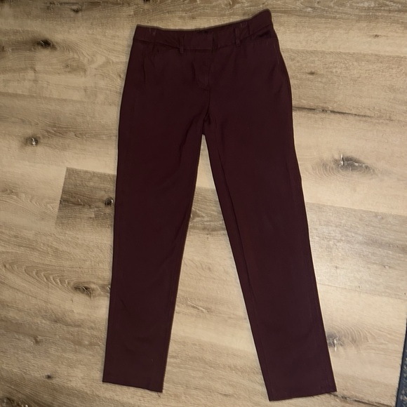 WHBM POINTE PANT - Picture 5 of 6